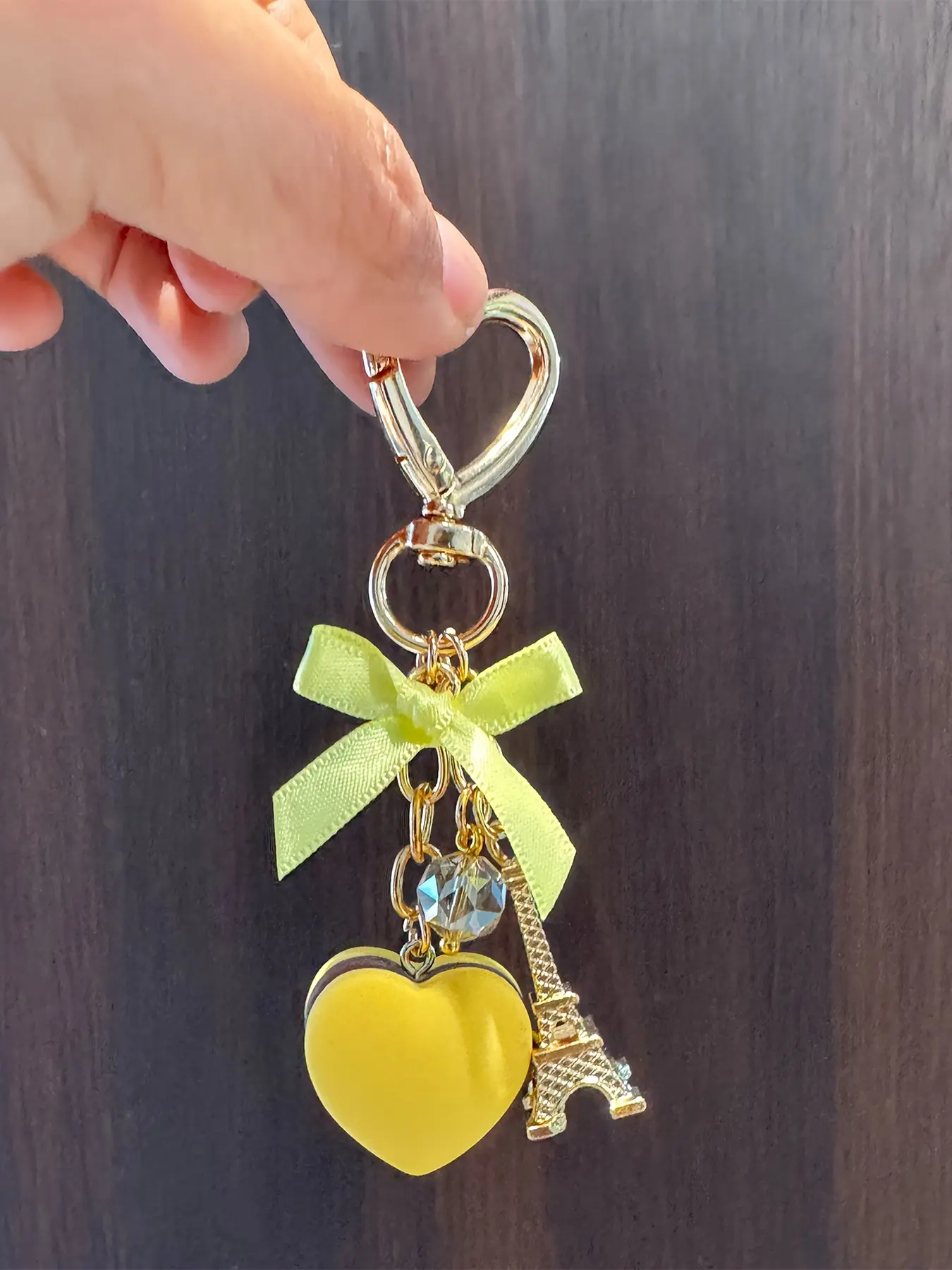 Aesthetic French Eiffel Tower Keychain, Cute Heart Locket Bag Charm with Silk Bow, Dainty Pastel Purse Decoration, Sweet Gift for Girlfriend & Best Friend