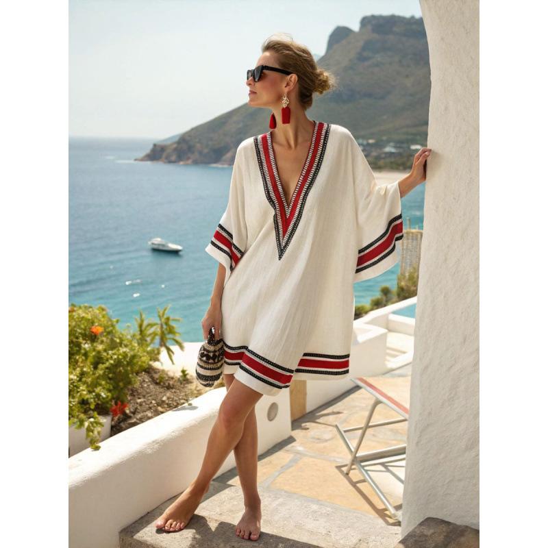 2026 New Hot-Selling Beach Vacation Style V-Neck Bohemian Printed Loose Beach Dress Vacation Style