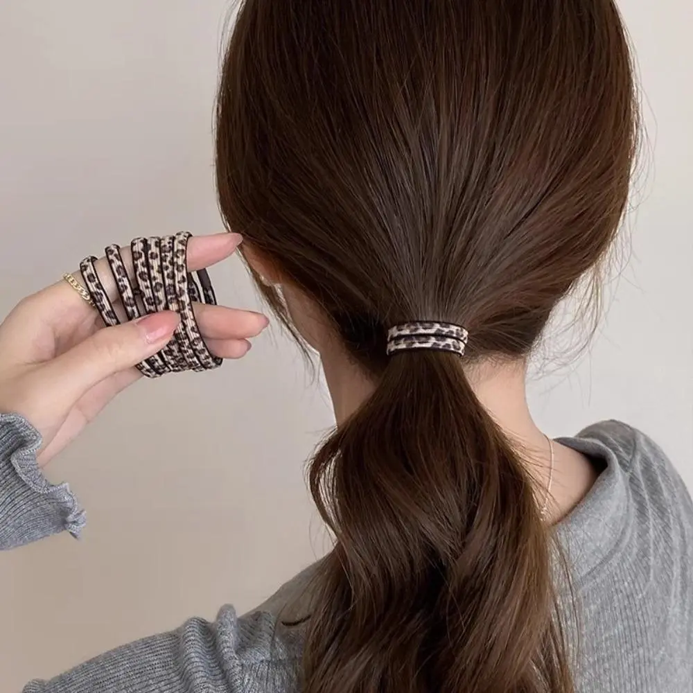 Leopard Print Fabric Hair Ties - High Elastic Ponytail Scrunchies, Street Chic Wild Pattern Bag Charm Accessories, Everyday Use for Women, Animals, One Size, Daily Wear
