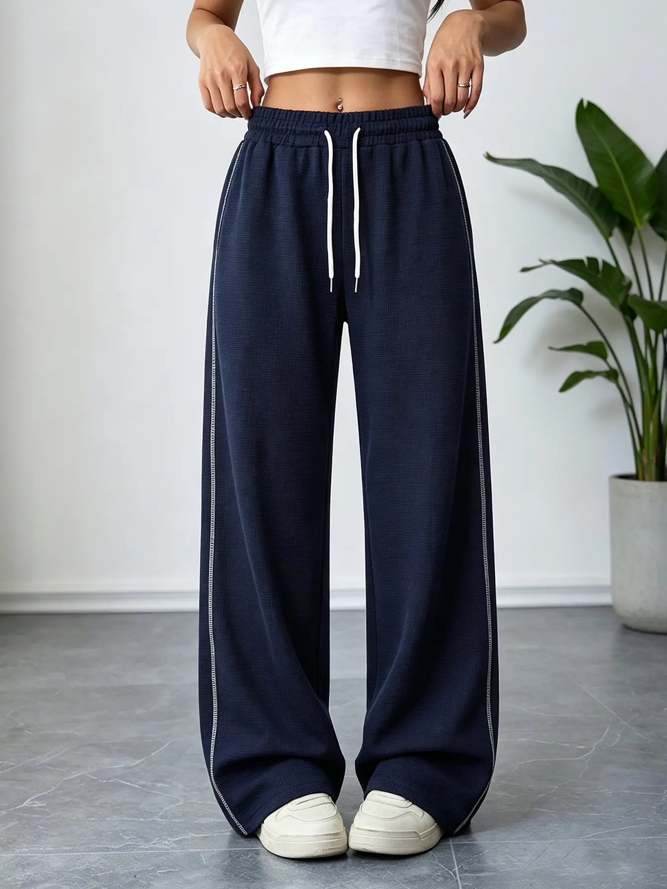 Women's Sporty Jogger Pants, Waffle Fabric, Colorblock Stripes, Loose Straight Leg, Casual Long Pants for Daily Commute, Outdoor Running, Gym Training