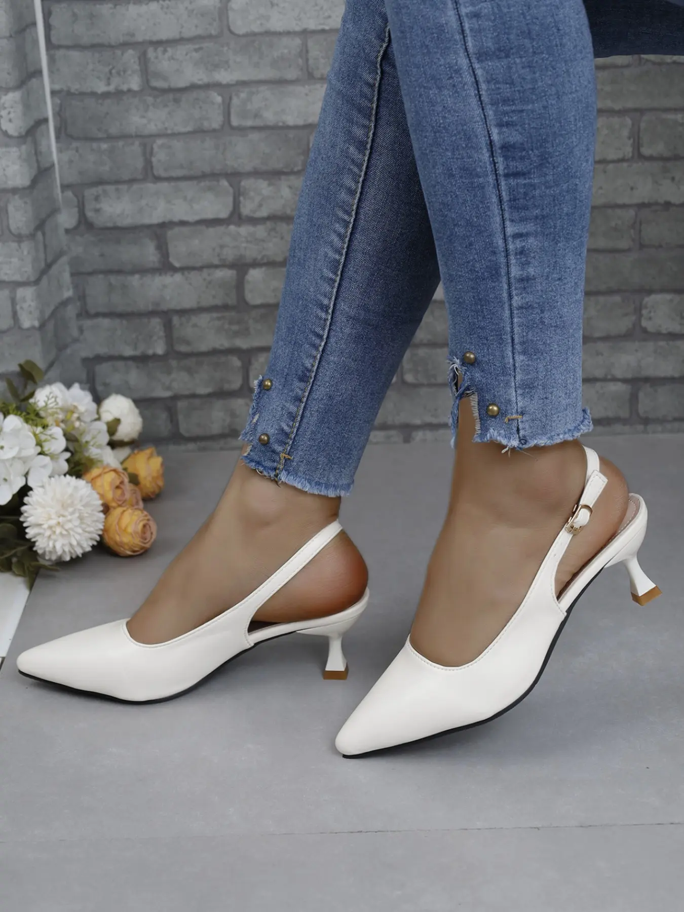 Women Pointed Toe Slingback Kitten Heel Pumps, Adjustable Buckle Back Strap Low Heel Office Dress Sandals, Black White 2 Colors