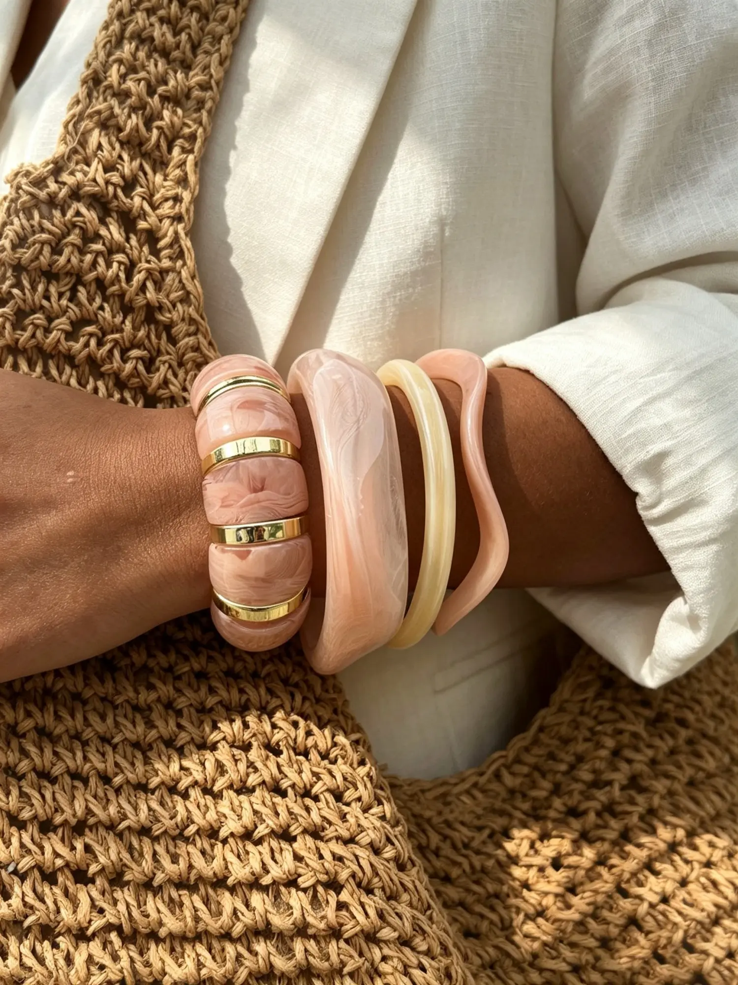 4 Pcs Women's Fashion Bracelets, Elegant Chunky Light Resin Bamboo Open Cuff Bracelet Set, Casual All-Season Jewelry for Parties and Daily Wear