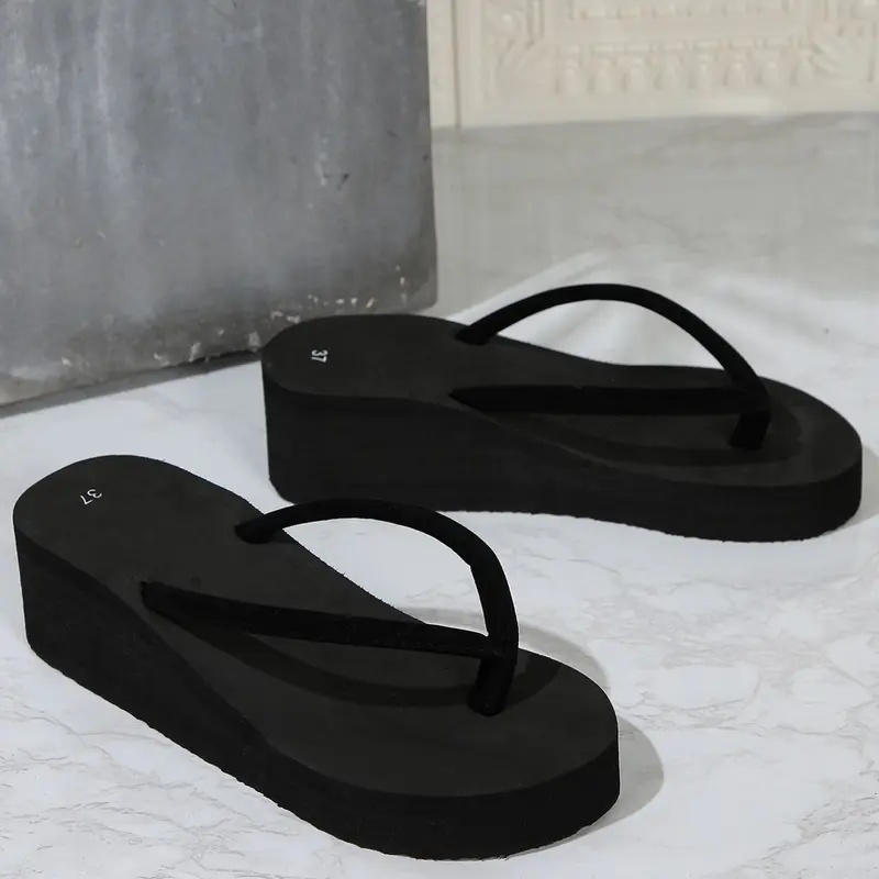 Women's Fashion Flat Sandals, Flats Sandals, Casual Comfortable Rubber Footwear for Indoor & Outdoor Wear