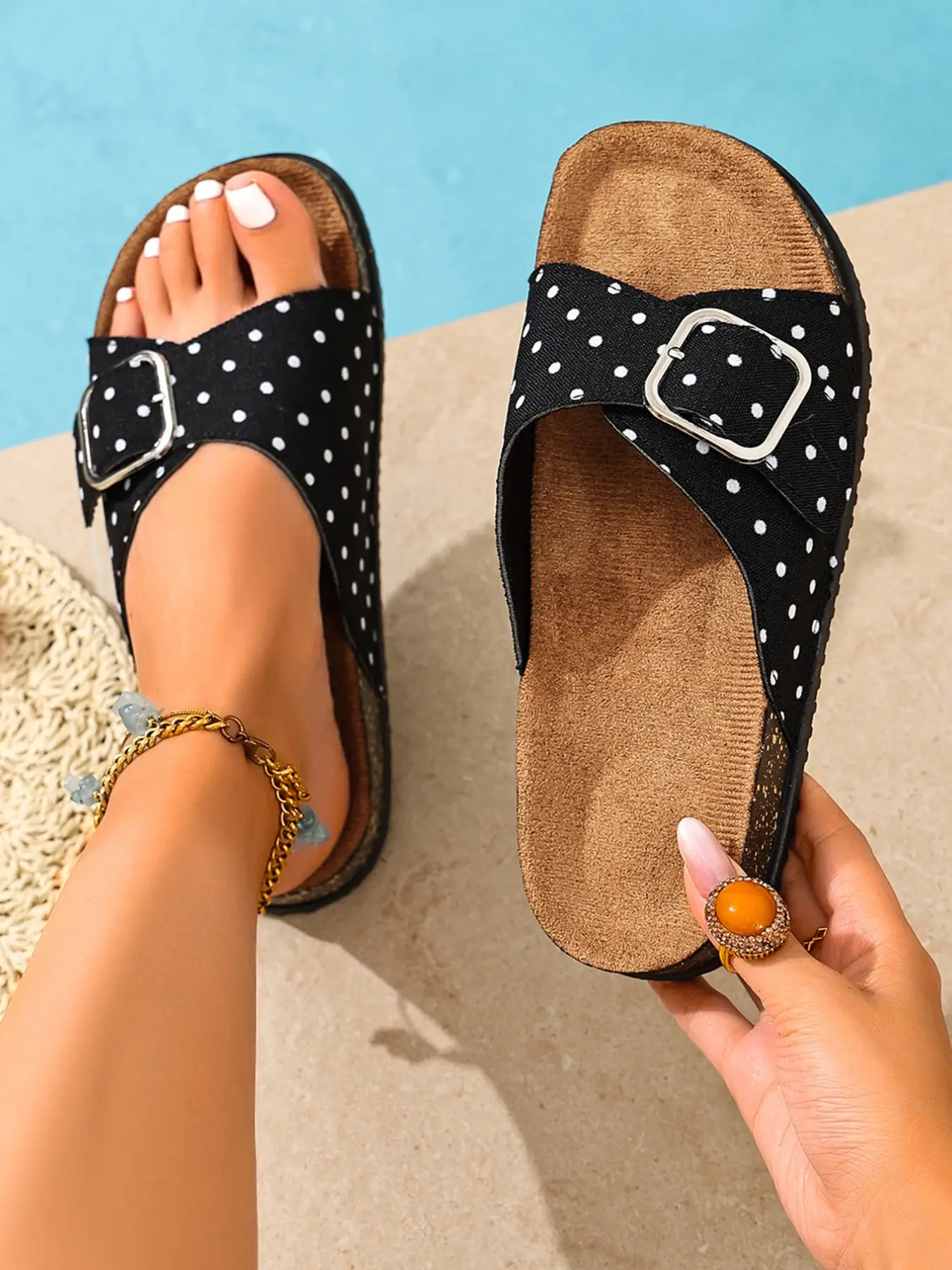 Wave Pattern Single Buckle Sandals for Women, Soft Wood Sole One-Word Design, Retro Adjustable Buckles, Outdoor Flat Casual Female Slippers