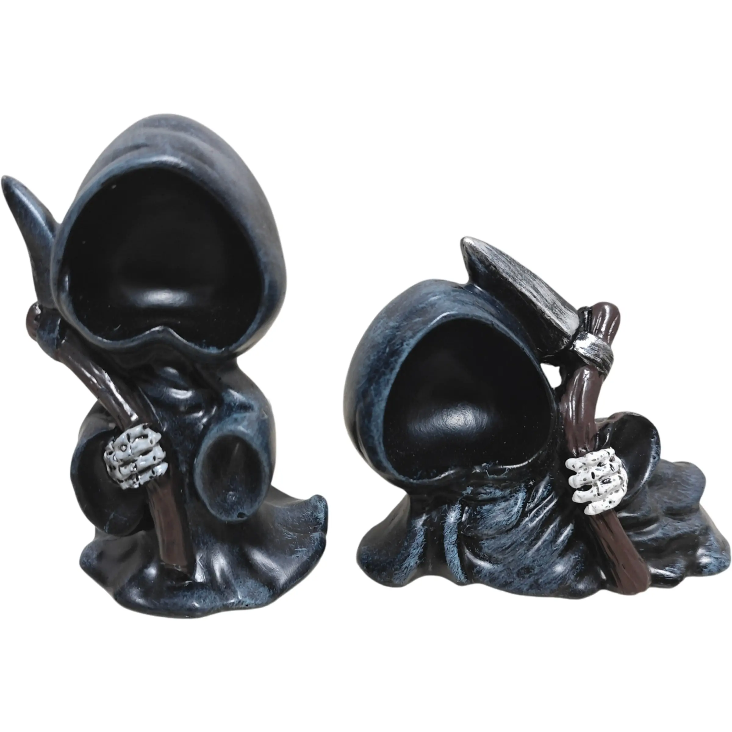 Halloween Grim Reaper Ornament, High-Quality Fan Collection Piece, Perfect Gift for Collectors and Enthusiasts