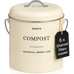 Kitchen Compost Bin – 1.3 Gallon Countertop Farmhouse Compost Container with Lid – Odorless Indoor Food Scrap Pail with 6 Charcoal Filters – Eco-Conscious and Easy to Clean (Cream)