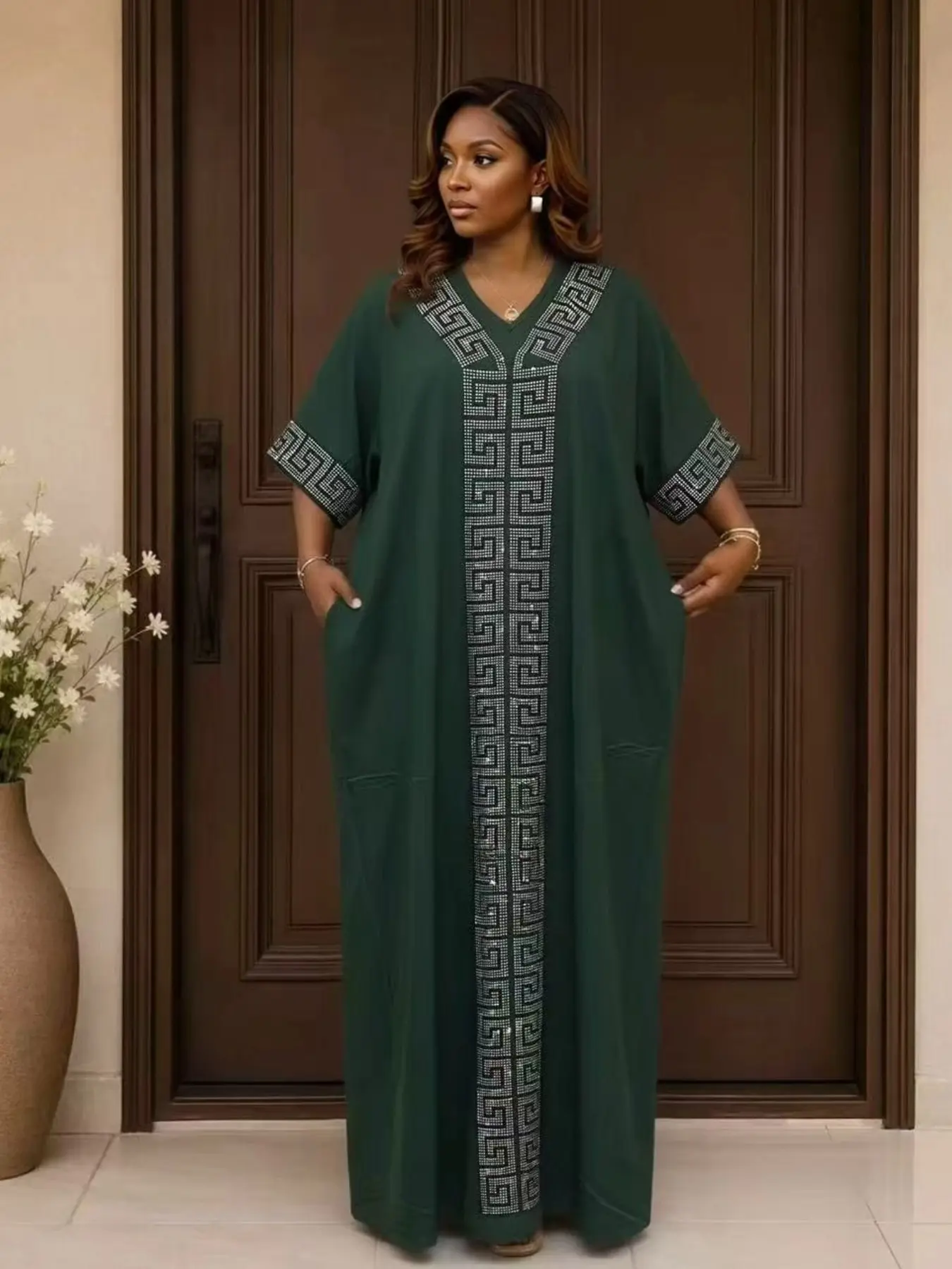 Circular diamond hot stamping casual style boubou kaftan loose plus size slimming daily shopping commuting party elegant women's V-neck short sleeved dress with scarf and pocket for easy carrying in summer