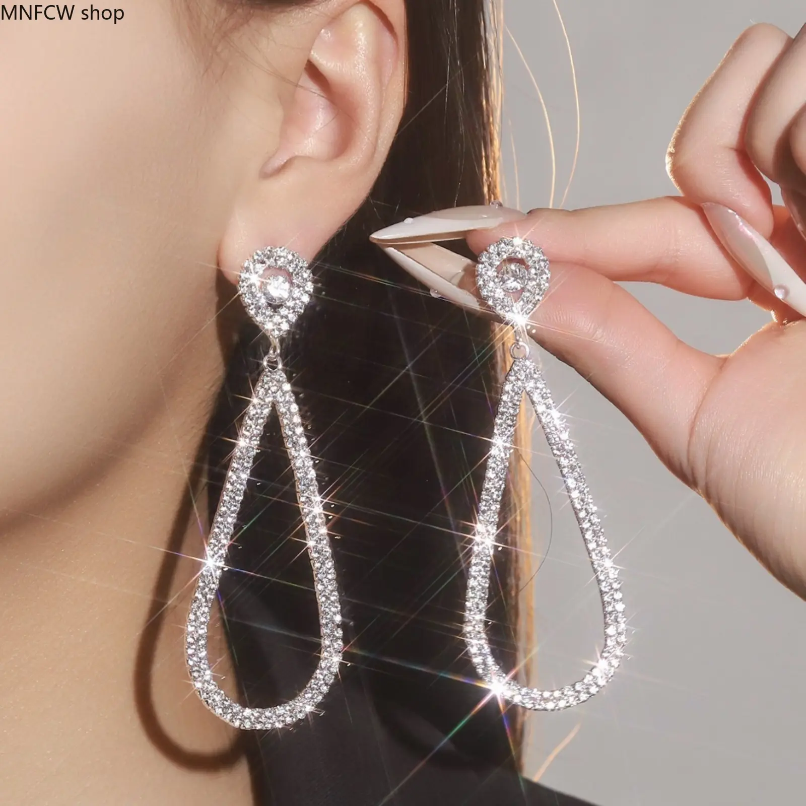Rhinestone Statement Earrings for Female, Elegant Geometric Long Tassel Dangles for Wedding, Bridal & Evening Parties, Party, Rhinestones, Tassels, Drop Earrings, Earrings Jewelry, Fashionable Jewelry Accessories