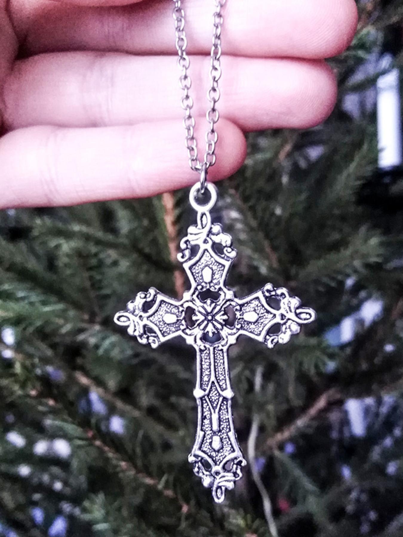 Vintage Gothic Cross Pendant Necklace for Men & Women, 1 Piece Fashion Jewelry for Party, Daily Clothing Decor, Trendy All-match & Exquisite Jewelry for Birthday Gift