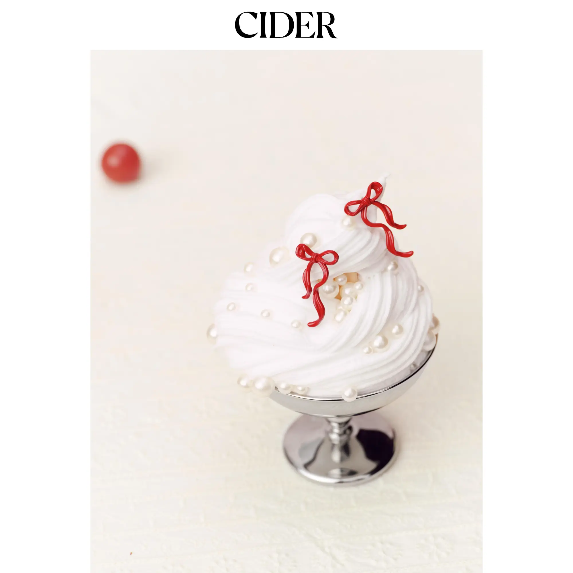 Cider BOWKNOT STUD EARRINGS