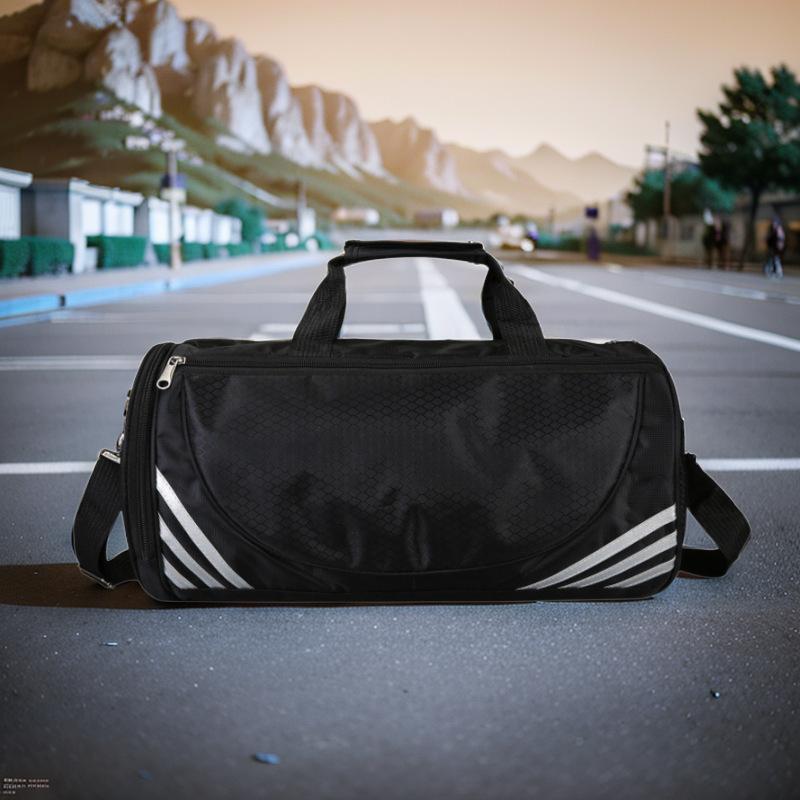 Sports bag Cylinder swimming fitness bag Shoulder travel bag Luggage bag Yoga Taekwondo barrel bag gym