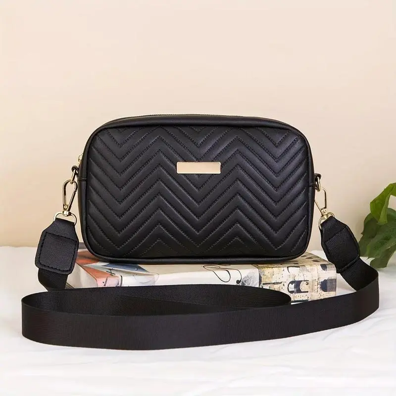Women's Chevron Quilted Camera Crossbody Bag - Minimalist Square Purse with Adjustable Strap, Compact Casual Daily Carry Fashion Accessory (Sports & Outdoor Use), Crossbody Bags For Women, Everyday Bag