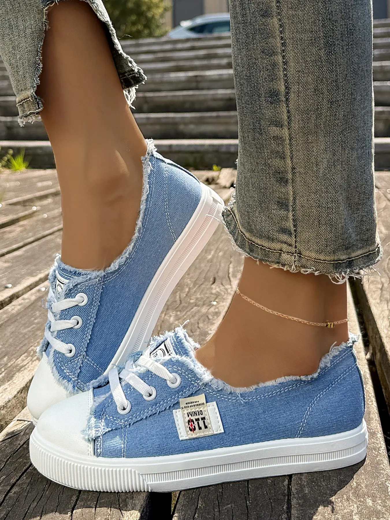 Worn-out Denim Textile Shoes Easy-On & Off Low-Top Flat Sneakers Trainer   Fringe Flat Laced Breathable Casual Shoes Walking Shoes   Retro Streetwear Trend