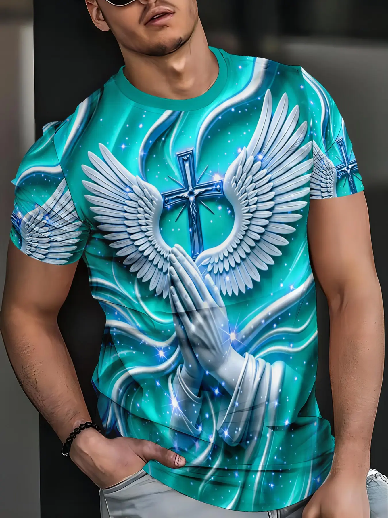 Men's Embossed Prayer Hand Cross Short Sleeve T-Shirt, Star Christian Print, Casual Classic Round Neck Top, Fitted Style, Casual Graphic Top