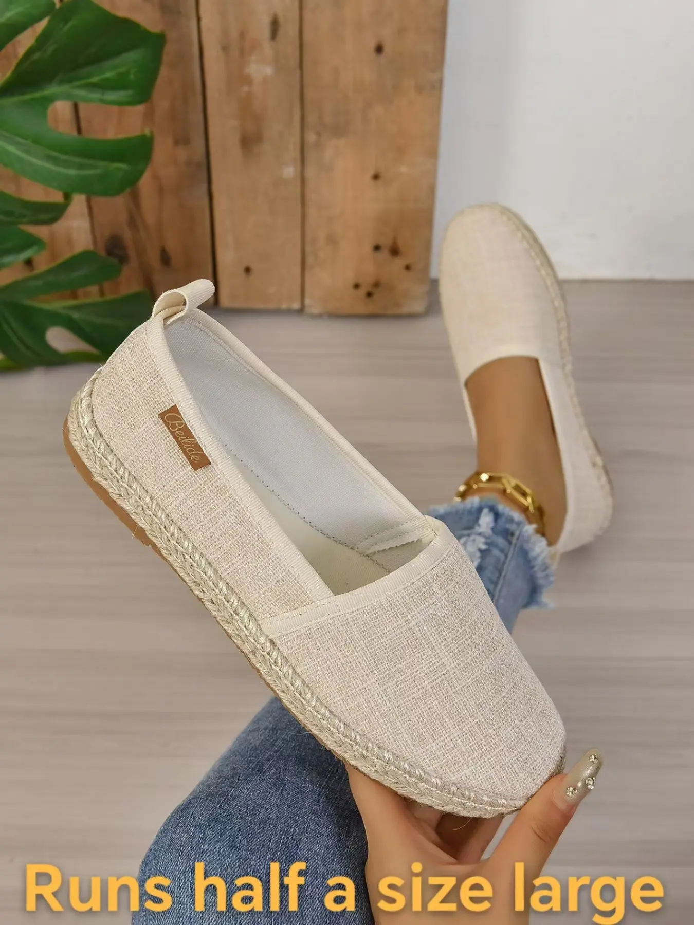 Women's Fashionable Bohemian Summer Breathable Flats, Simple and Trendy Pastoral Design with Hemp Rope Bottom, Comfortable and No Rubbing Feet, Suitable for Daily Casual Occasions, Footwear
