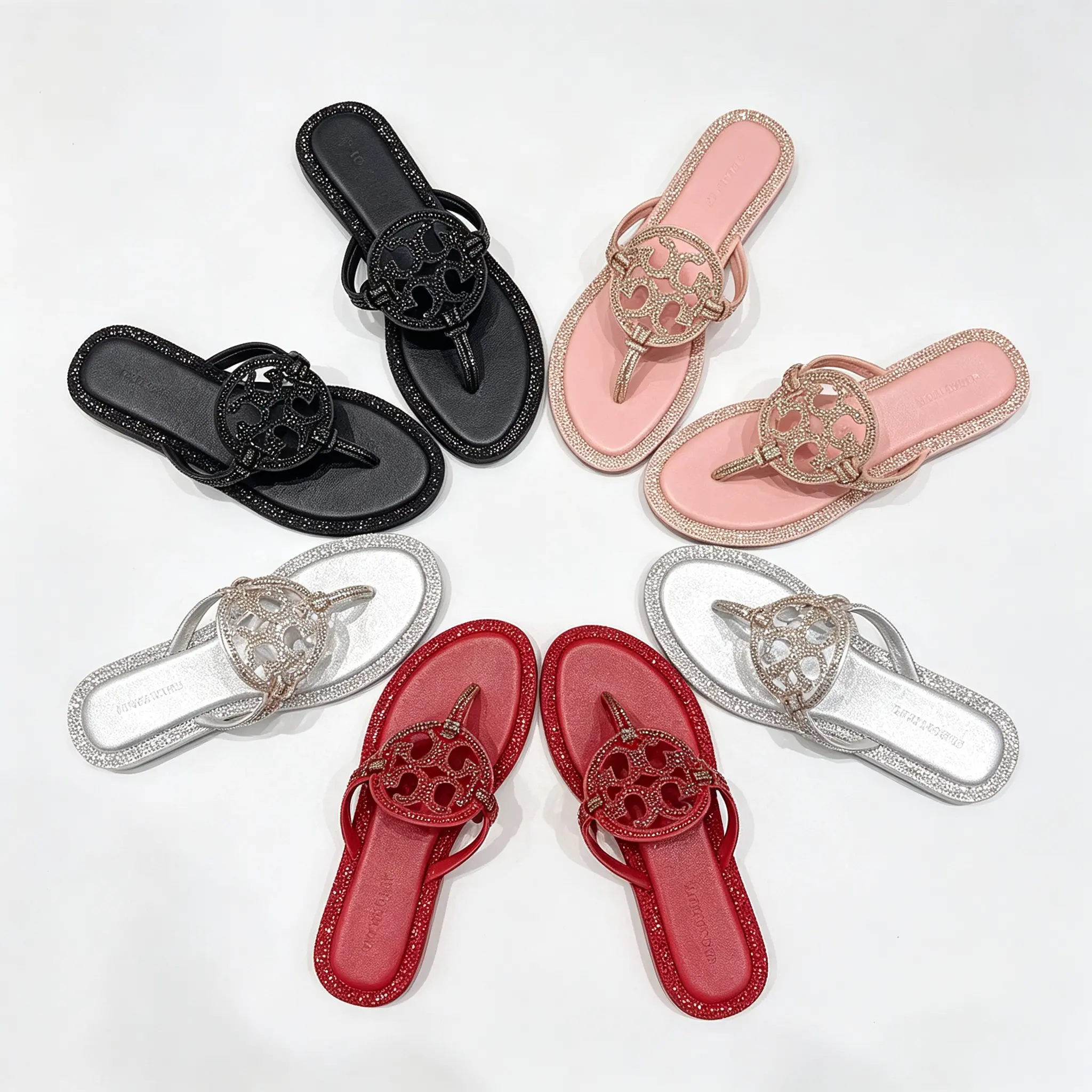 Trendy Ladies Multi-Color Sparkle Rhinestone Hollow Design Flat Thong Sandals Comfort Slip On Flip Flops Suitable For Beach Party Daily Casual Wear