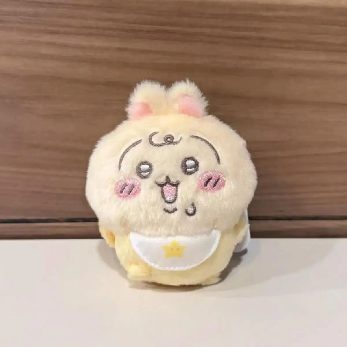 Cute Cartoon Chiikawa Momonga Shisa Anime Small Size Plush Doll Figure, Collector's Edition Backpack Hanging Ornament with Lanyard, Keychain Decoration, Couples' Holiday Gift (Home Decor Figurine)