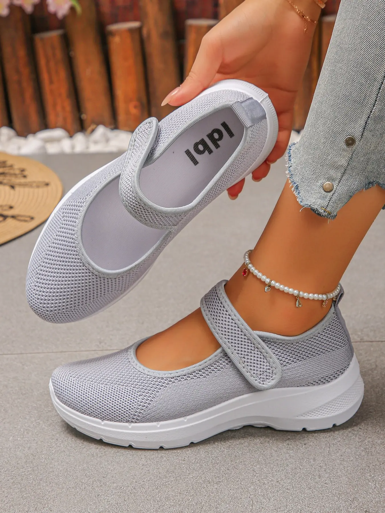 Women's Mary Jane Knit Casual Sneakers, Adjustable Hook‑and‑Loop Strap with Curved Chunky White Outsole, Easy‑wear Daily Footwear for Short Trips Grocery Shopping and Leisure Strolls, Adjustable Mary Janes