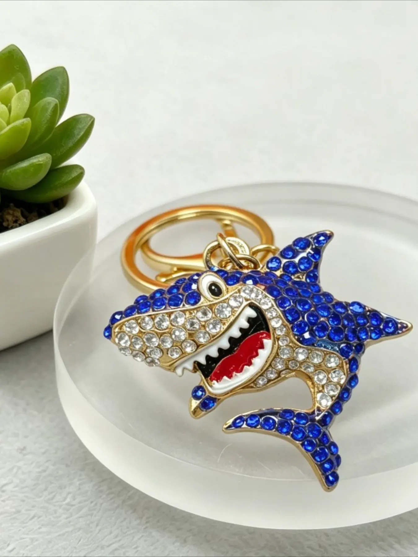 Blue Rhinestone Shark Key Ring Keychain,Cute Ocean Animal Bag Charm Pendant,Summer Backpack Accessory Jewelry Gift for Beach & Shark Fans, Sparkling Keychain