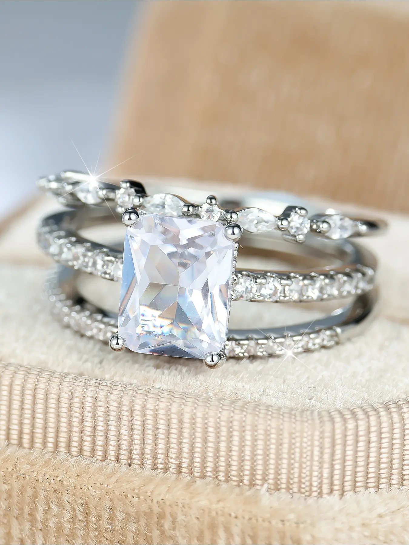 1 Set Ladies 3 In 1 Stackable Wedding Ring Set, Silver Plated Rectangle Radiant Main Stone Ring & Two Different Paved Zircon Bands, Elegant Ornament for Proposal Ceremony Dating, Nice Surprise Present for Special Occasions, Engagement Rings Set