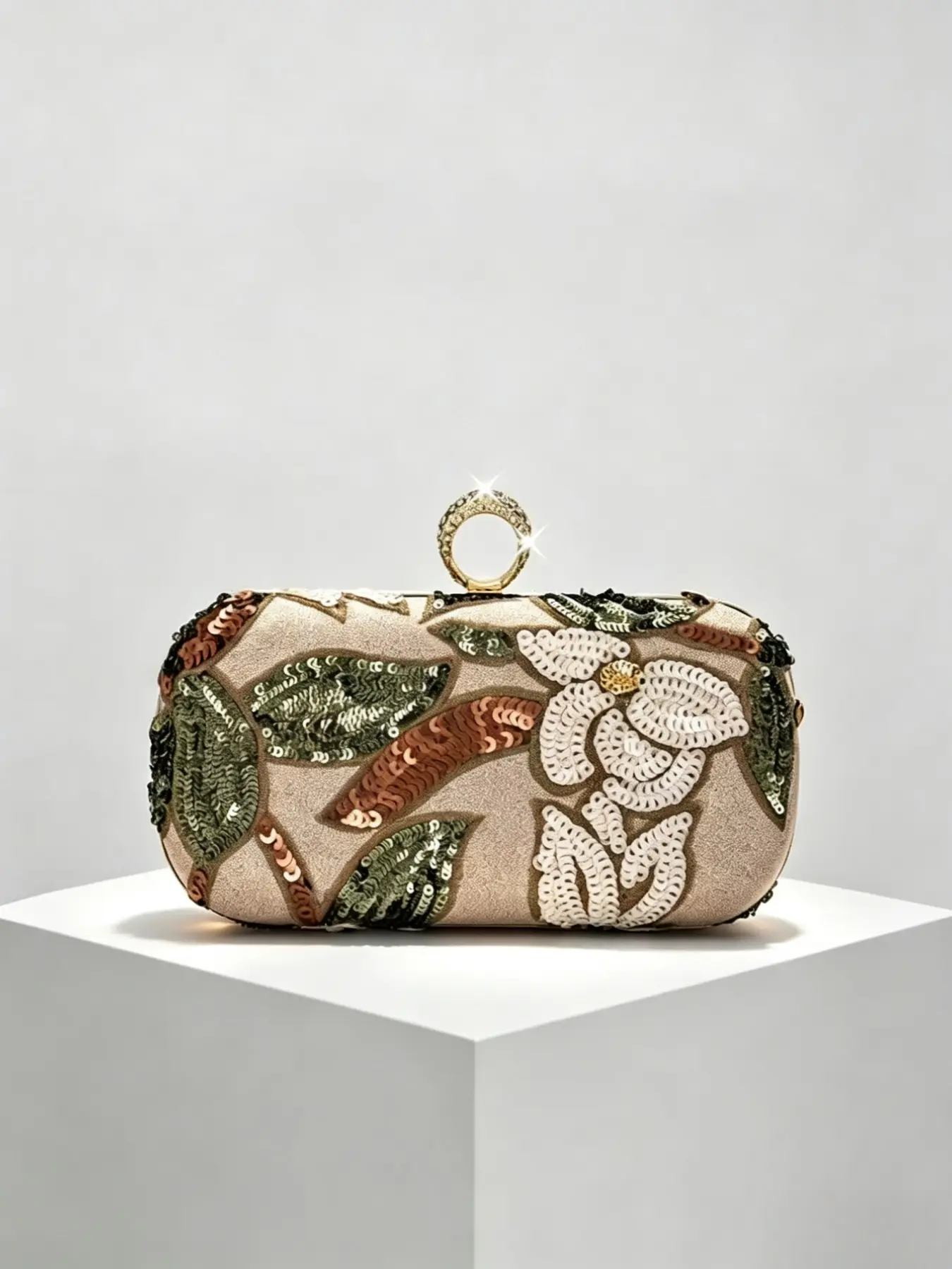 Trendy Evening Bag with Embroidery and Sequins, Unique Handheld Clutch for Women, Elegant Party Accessory, High-End Luxury Style