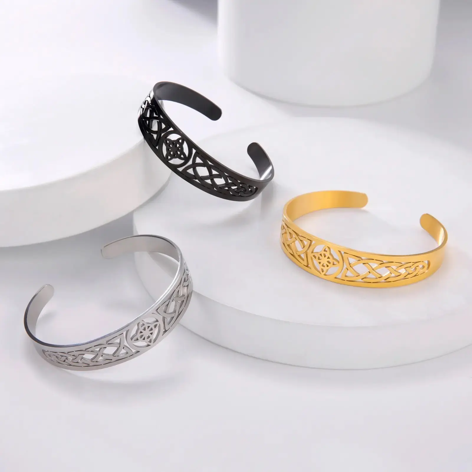 Stainless steel hollow Irish Celtic knot hollow bracelet simple female girlfriend gift open jewelry