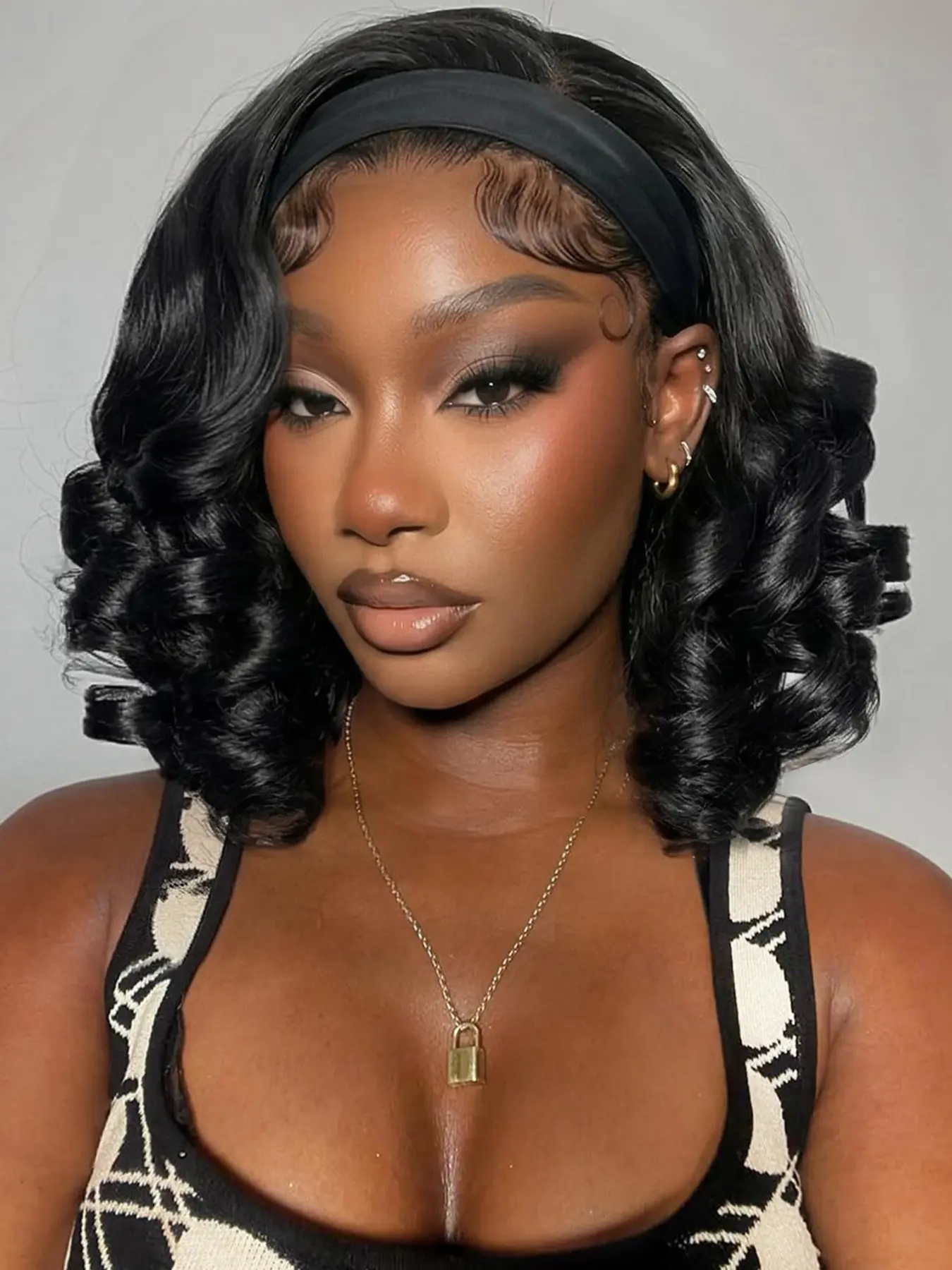 Curly Headband Wig 14 Inch Glueless Headband Wig Curly Synthetic Headband Wigs for Black Women Daily Use Synthetic Hair Wig (Natural Black)