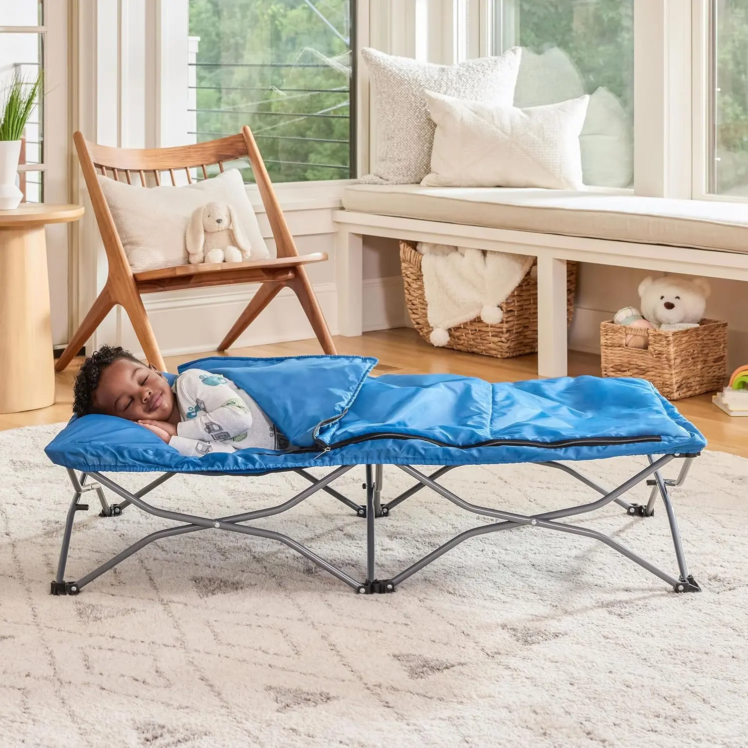 Portable Toddler Bed, Indoor/Outdoor Kids Nap Cot with Sleeping Bag & Pillow, Lightweight Folding Travel Design for Home, Daycare, Camping & Sleepovers, Ages 2-5