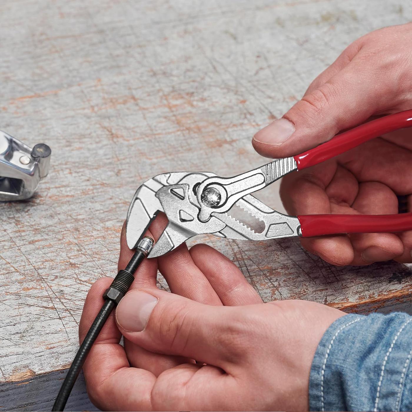 Chrome Pump Pliers, Multifunctional Portable Opening Adjustable Pliers Wrench, Quick Water Pump Pliers, Professional Bicycle Repair Tool, Heavy Duty Hardware Chrome Pump Pliers, Multifunctional Portable Opening Adjustable Pliers Wrench, Quick Water Pump Pliers, Professional Bicycle Repair Tool, Heavy Duty Hardware