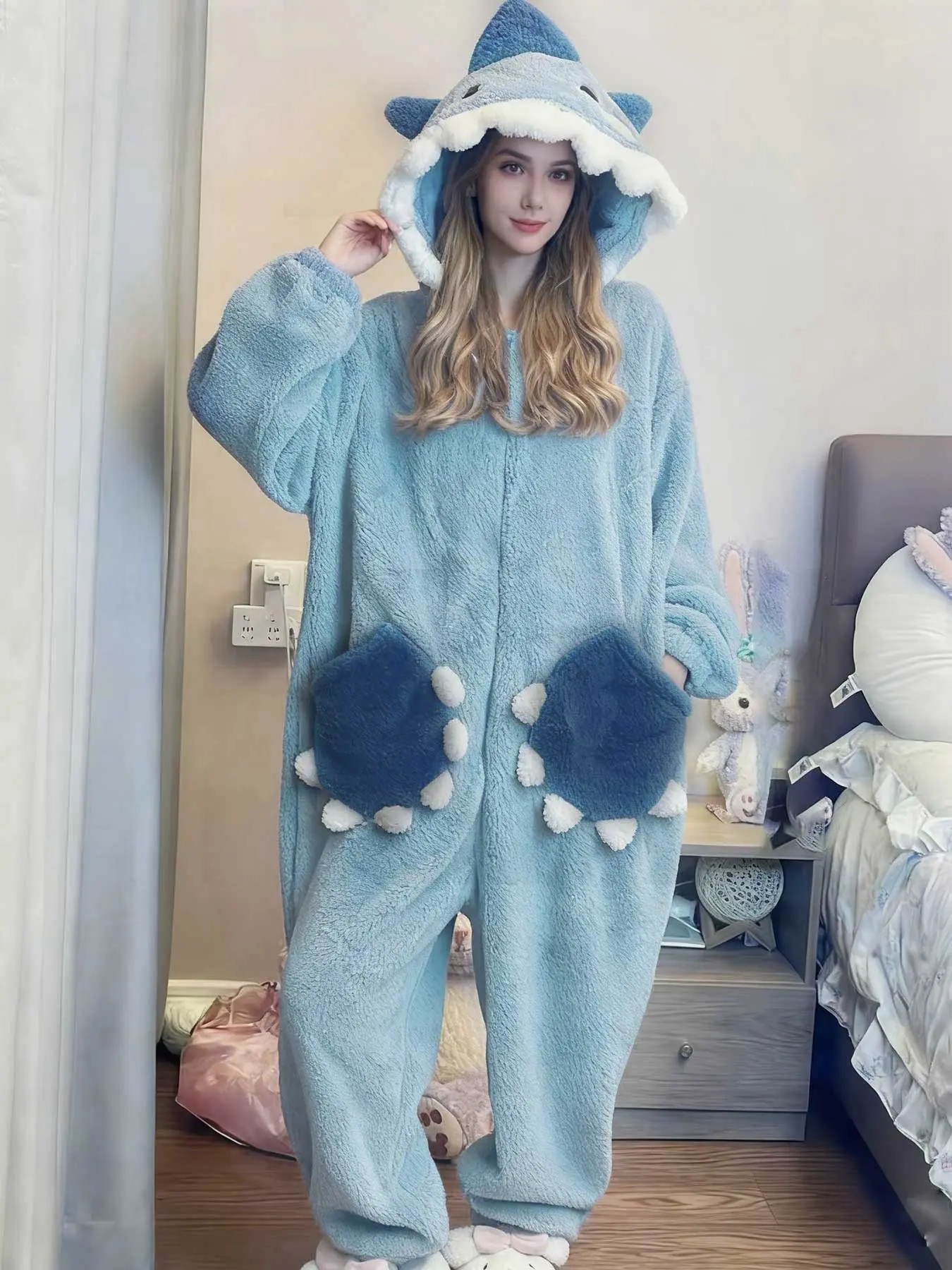 Women's Cute Shark Hooded Long Sleeve Baggy Oversized Onesie Pajamas Pjs Pyjamas, Winter Role Play Hooded Fashion Sleepwear Loungewear, Christmas Party Casual and Blanket Set
