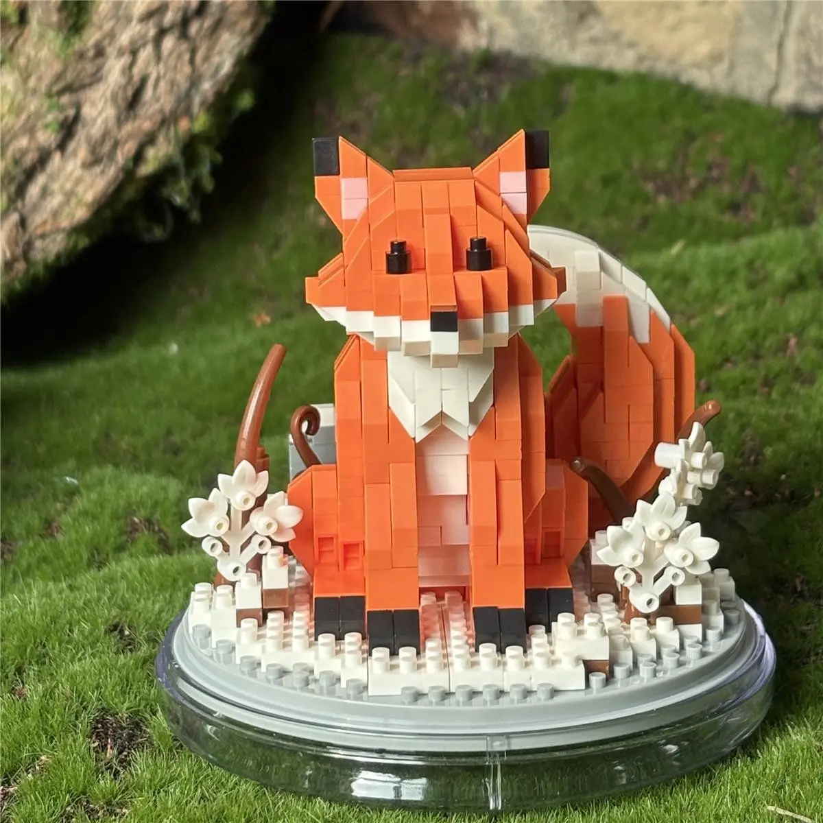 500+ Piece Micro Particle Building Blocks Set, Cute Animal Series Fox Capybara Butterfly Scorpion Model, Home Decor Desktop Gift