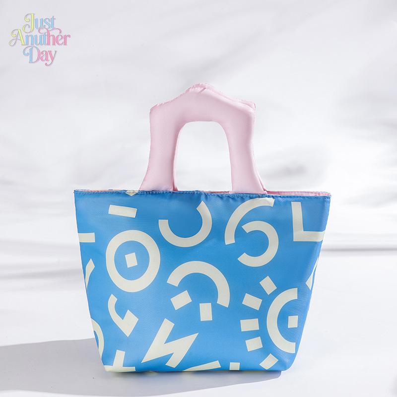 Cute Insulated Lunch Tote Bag with Soft Padded Handles Thermal Aluminum Foil Lined Cooler Bag for Work Picnic and School Leak-Proof Lunch Handbag for Bento Boxes and Snacks