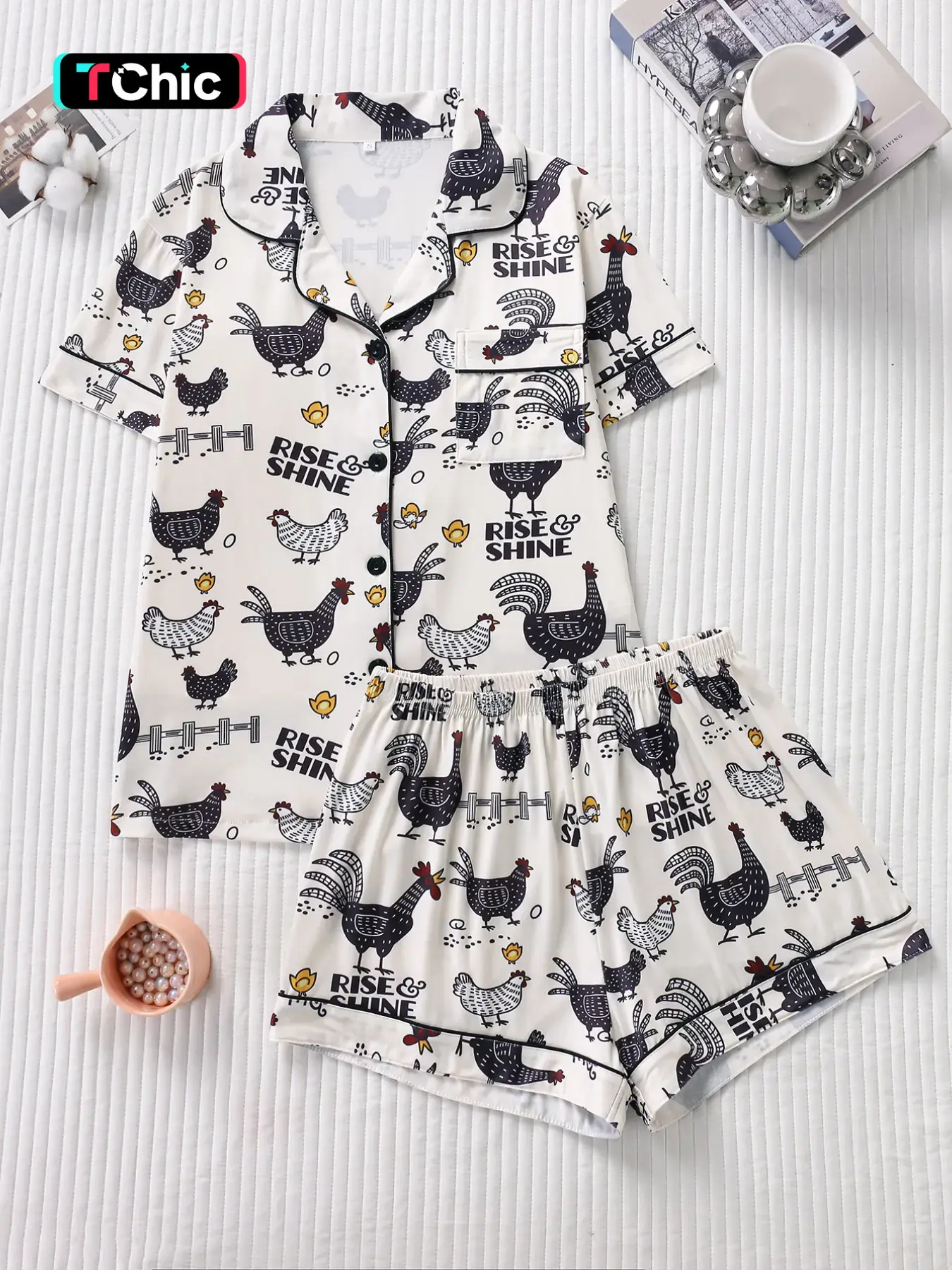 Women's Cartoon Chicken Pajama Set, Fun Farm Theme, Button Front Short Sleeve Top & Elastic Shorts, Comfortable Sleepwear for All Seasons