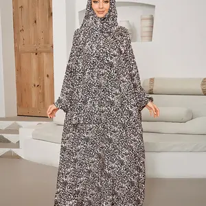 Middle Eastern Women's Scarf-Style Prayer Robe, Jilbab, Modest Islamic Muslim Clothing, Long Loose Comfortable Printed Dress, Elegant Floral Trim Design, Perfect for Daily Wear