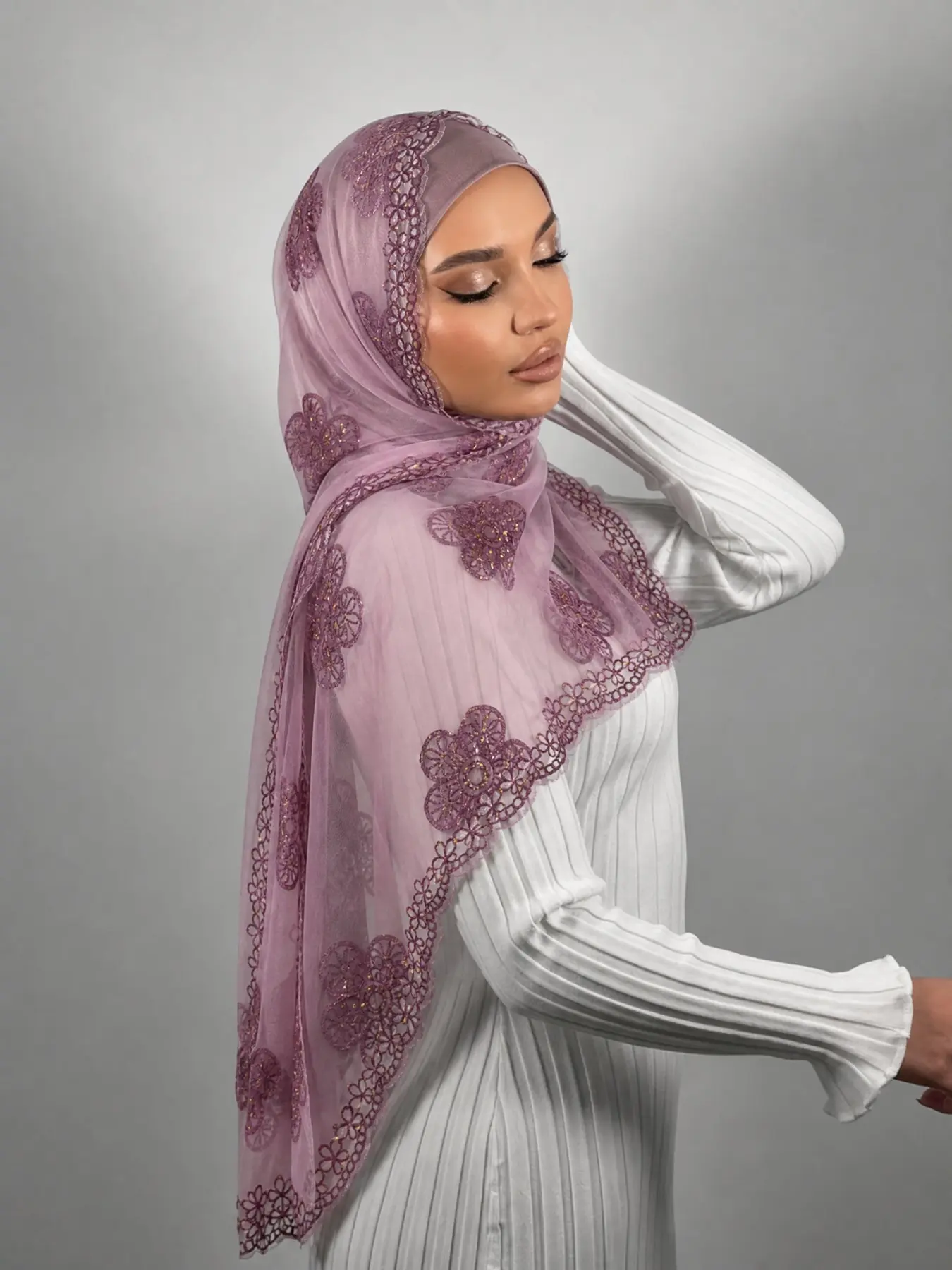 Women's Fashion Sequin Floral Headscarf, Handmade Knit Shawl, Eyelet Embroidery, Suitable for Evening Events, Stage Performances, Daily Wear, For Muslim