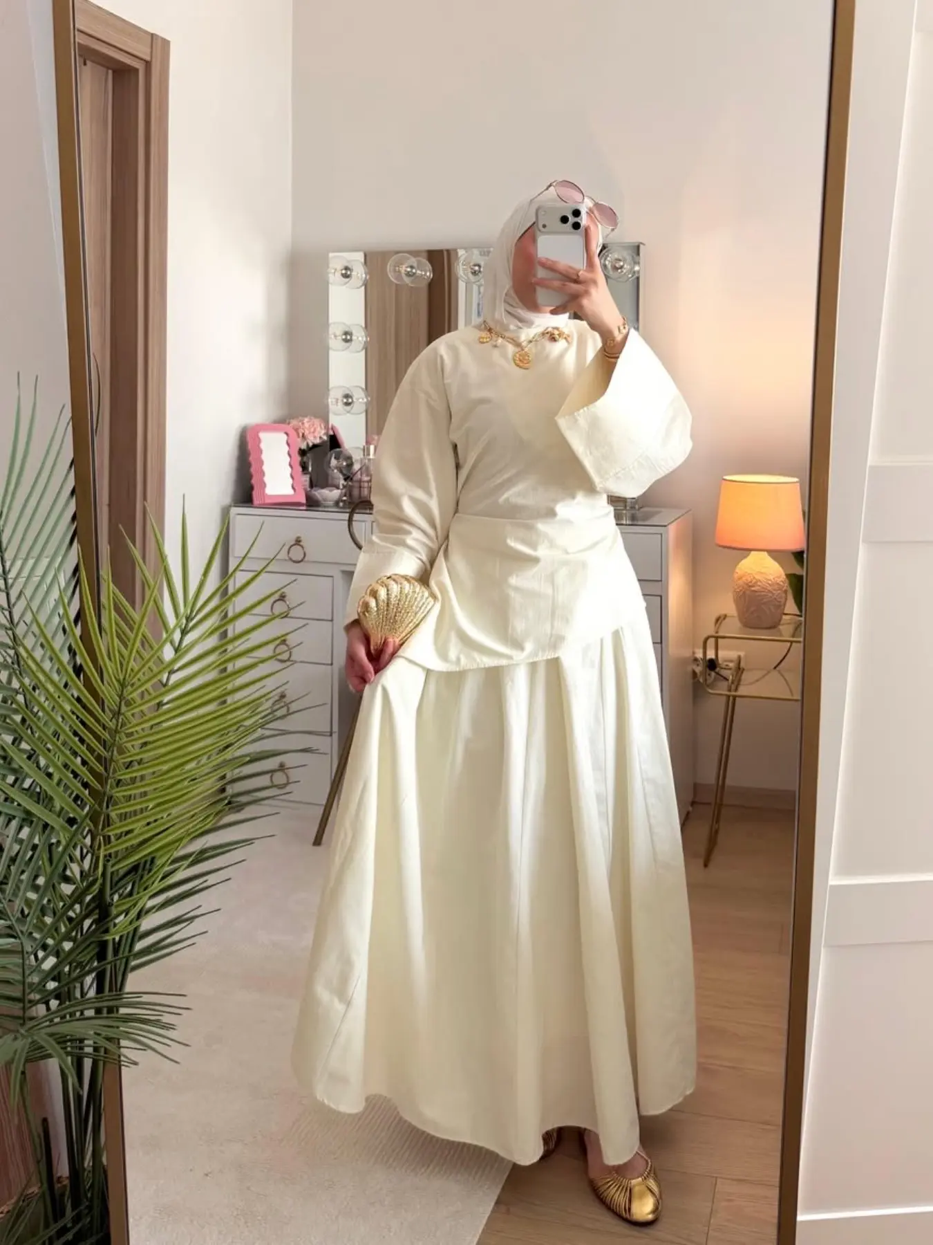 Muslim Women's Abaya Set, Islamic Clothing Set, Bell Sleeve Two-Piece, Simple and Gentle Style, Daily Commute, Casual, Top + Midi Skirt, Elegant Muslim Fashion