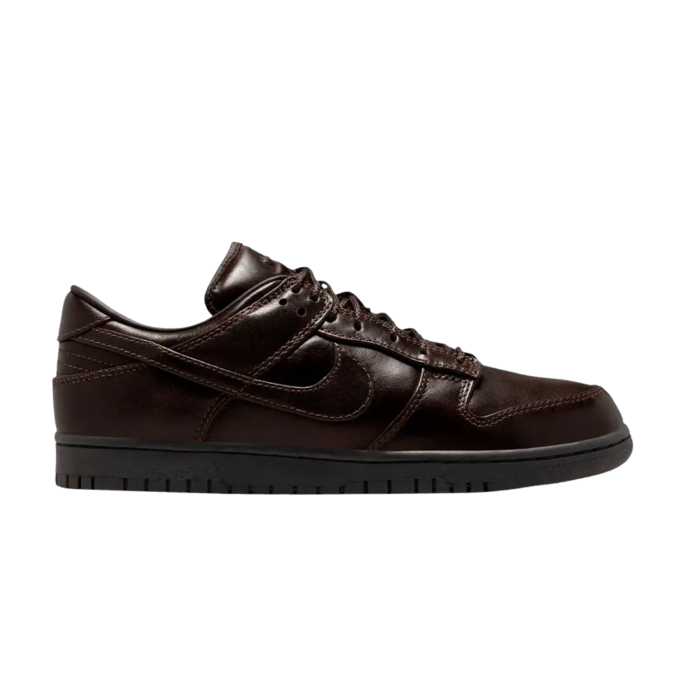Nike Dunk Low Premium QS 'Classic Brown' Unisex Skateboarding Shoes - Classic Brown/Black, Leather Upper, Low Ankle Height, Lace-Up Closure, Checkered Pattern, Style IQ3342-200