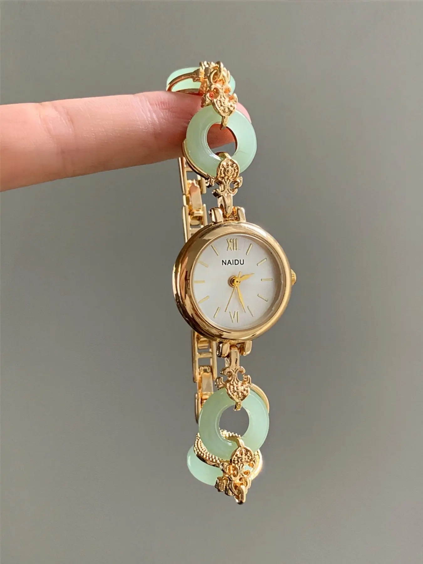 Vintage Jade Women's Elegant Quartz Watch, Carved Ring Peace Knot Bracelet, High-End Unique Design, Perfect Valentine's Gift, All Season Accessory