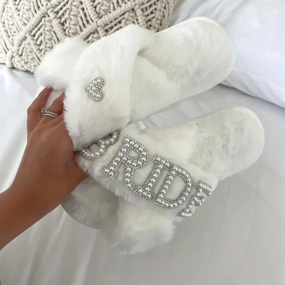 Pearls Bride heart fluffy Slippers, Bride Slippers With Heart, Spring Autumn Winter Spa Sleepover Rustic Beach Wedding Bridal Shower Honeymoon Bachelorette