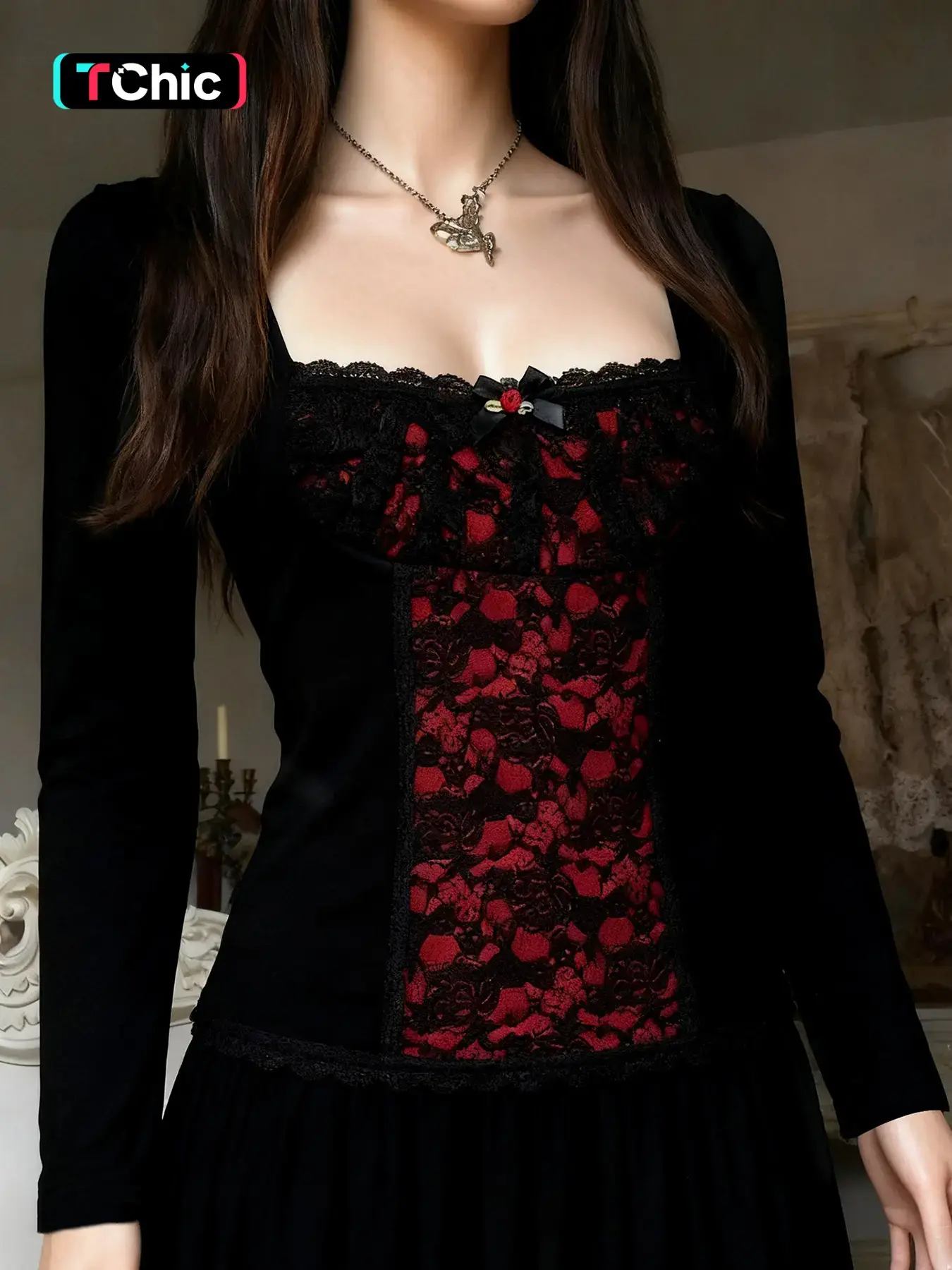 Gothic Lace Patchwork Long Sleeve T-Shirt for Women, Slim-Fitting Asymmetrical Design, Y2K Aesthetic Spring Top, Street Style, Casual Elegance Style, Bodycon Fitted Top, Body Hugging Tops