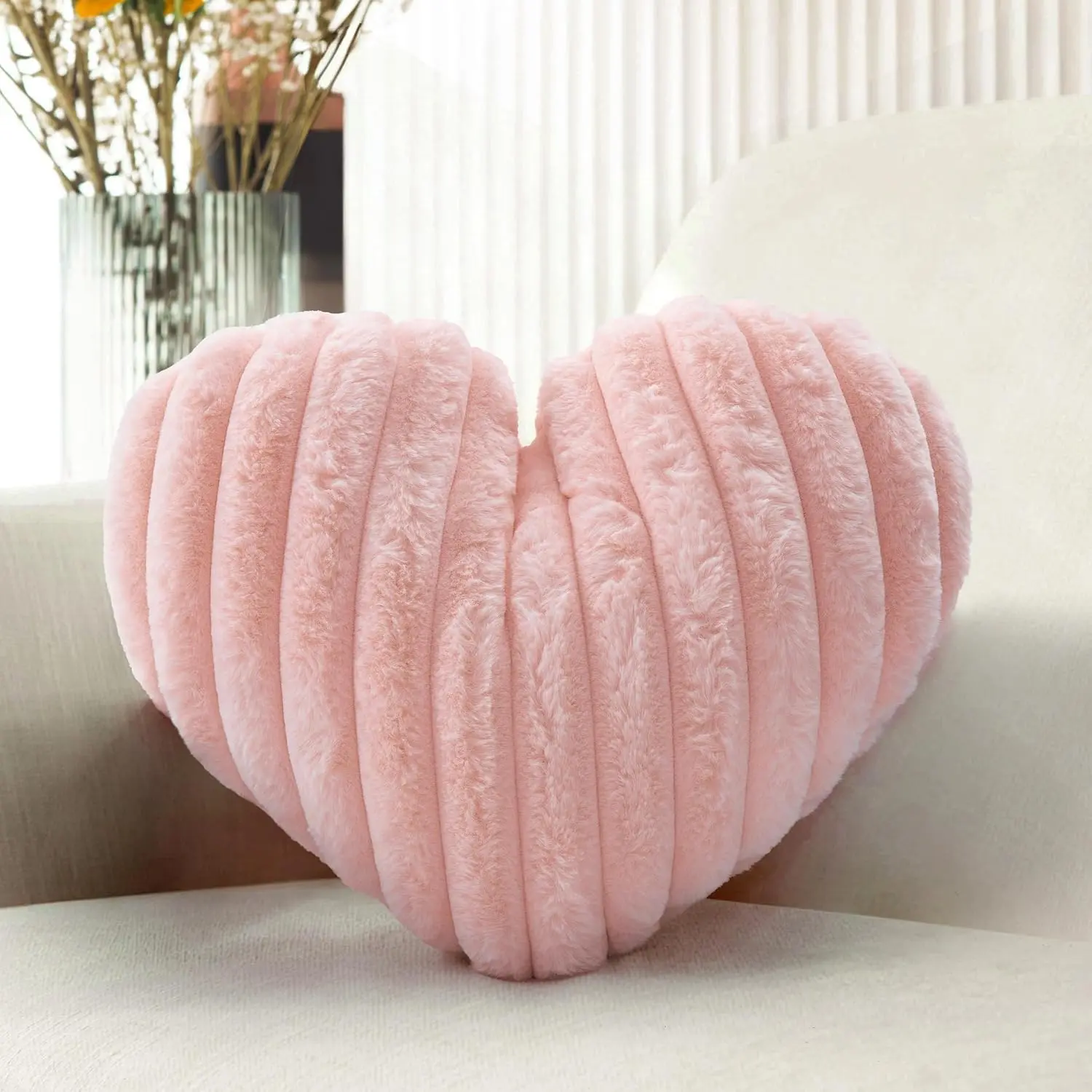 Heart Pillow 12.9" Decorative Throw Pillows for Girls Bedroom Decor | Heart Shaped, Soft and , Faux  Plush, PP  Filling, Small, For Couch Sofa Bed Room, Cute Aesthetic  Decor