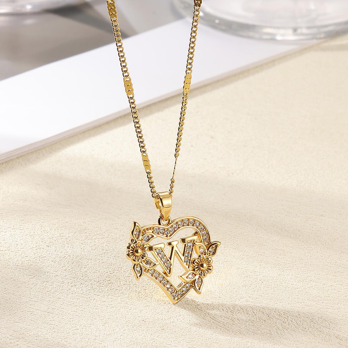 Summer women's heart-shaped necklace, stainless steel necklace with diamond and floral decorations, suitable for girls' daily fashion wear