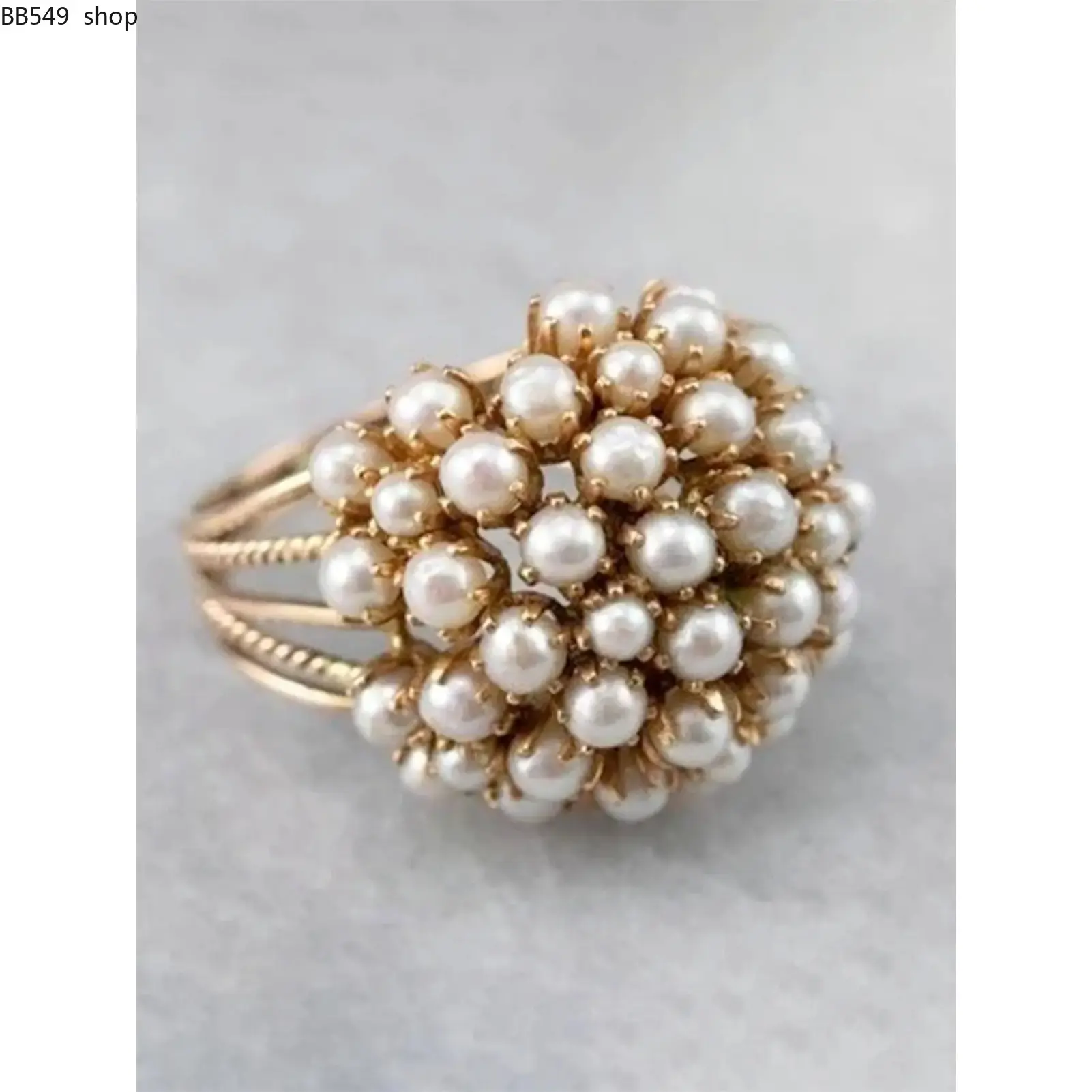 Charming Faux Pearl Cocktail Ring for Women, Wedding Engagement Anniversary Party Accessory Gift, Copper Chain Casual Style Jewelry, All Season Appeal