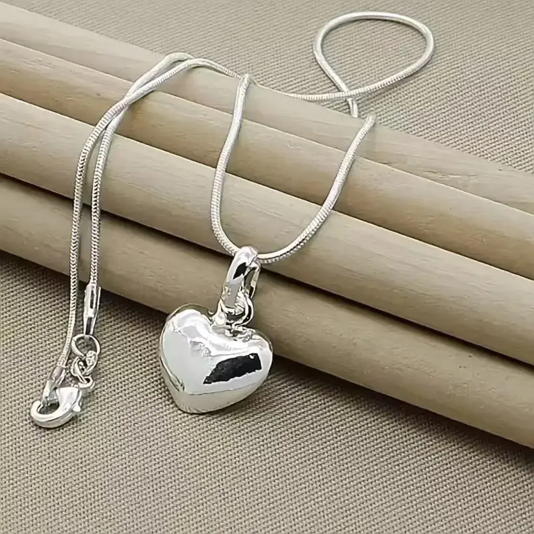 Women's Elegant Silvery Heart-Shaped Pendant Necklace with Snake Bone Chain - Dainty Necklaces, Exquisite Jewelry Gift for Weddings, Heart Necklace