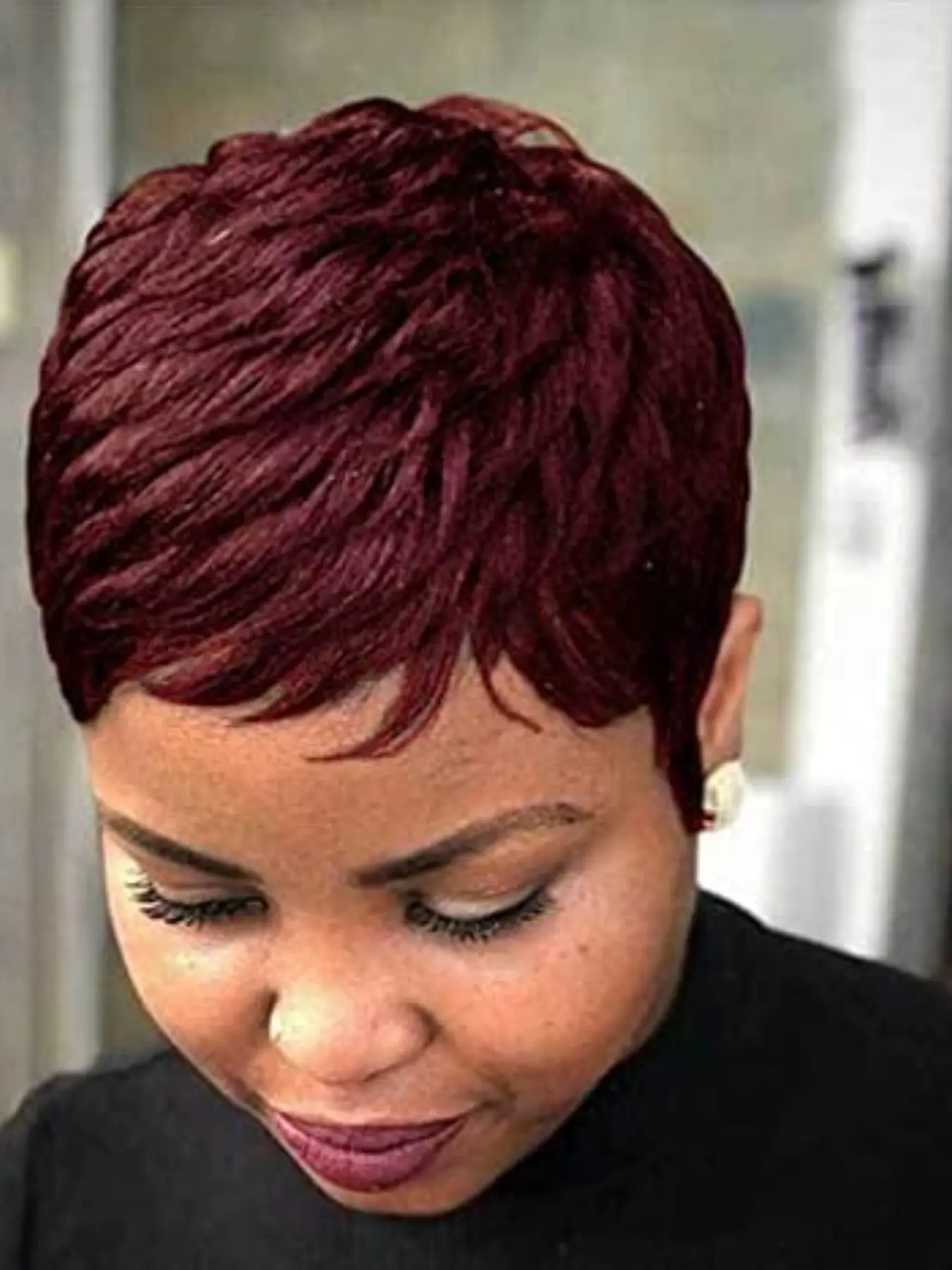 Short Burgundy Pixie Cut Wigs, synthetic material wigs, Burgundy Color Short 99j Wine, Perfect for Pixie Cut Lovers, Stylish and Trendy Hairpiece