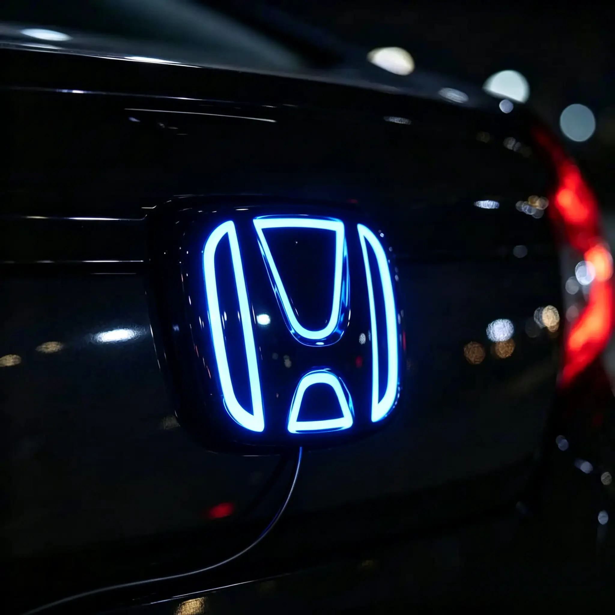 Upgrade Your Honda! LED Rear Emblem Light for Civic/Accord/CR-V/Fit |   Waterproof Plug & Play Night Glow Car Exterior Accessory