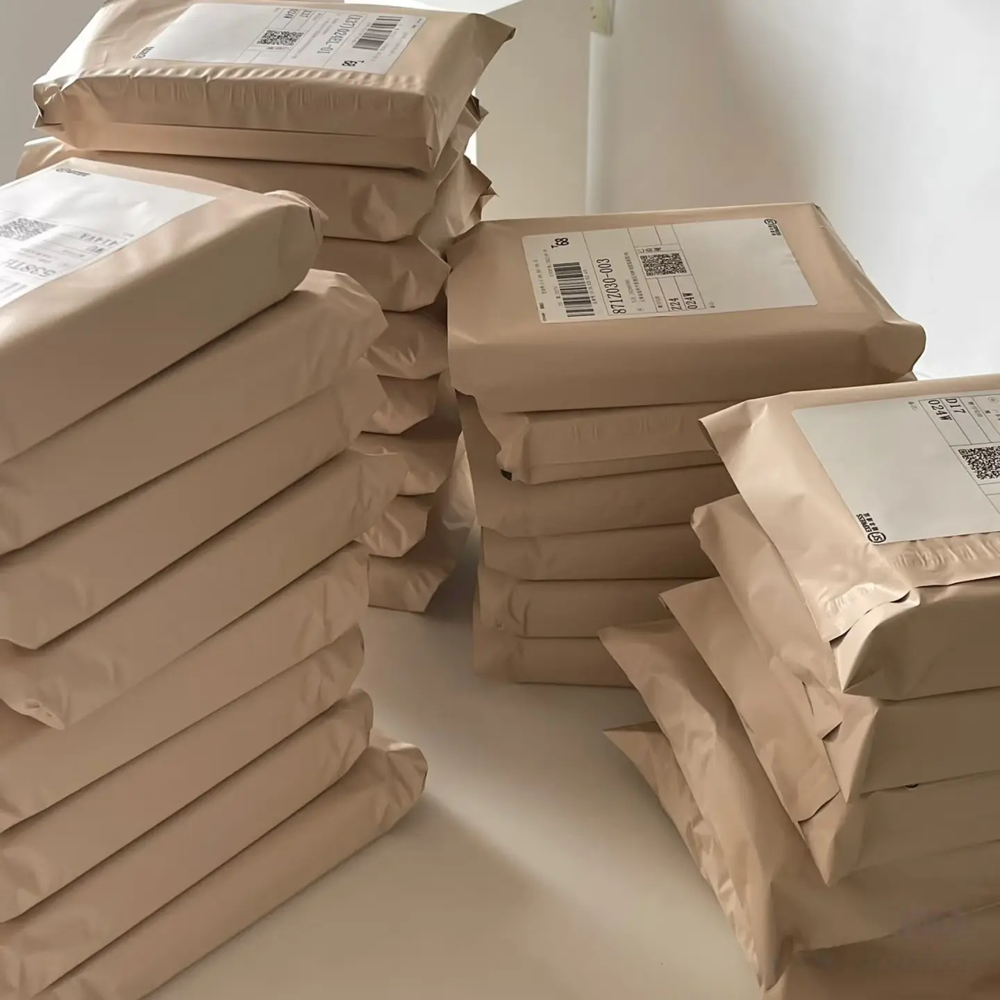 Milk Tea Color Poly Mailers, Polymailers, Self- Seal Pe Plastic Shipping Bags, Self Sealing Envelopes, Matte Postal Courier Mailing Envelopes, Polyethylene Envelopes, Durable & Reliable Packaging Solutions, Shipping Supplies