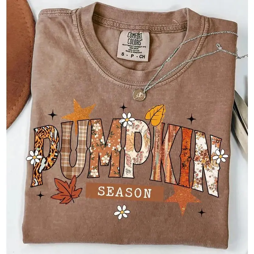 Comfort Colors Pumpkin Season Shirt, Retro Halloween , Preppy Pumpkin Bow, Halloween Shirt, Trendy Fall Pumpkins, Spooky Season Womenswear