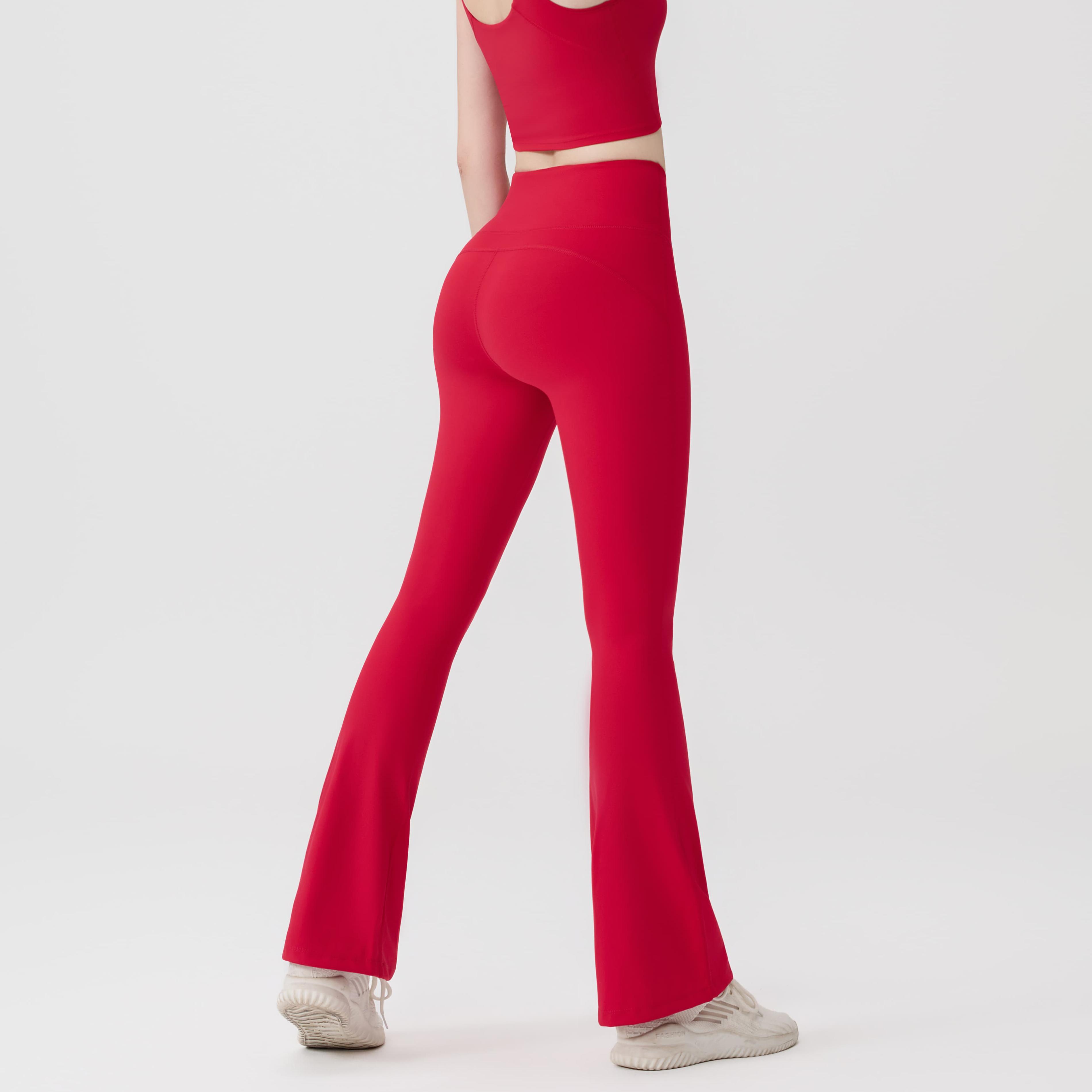 LULU  Same style Women's High-Waisted Athletic Flared Pants are made from lightweight, quick-drying fabric that hugs the body and accentuates your curves.