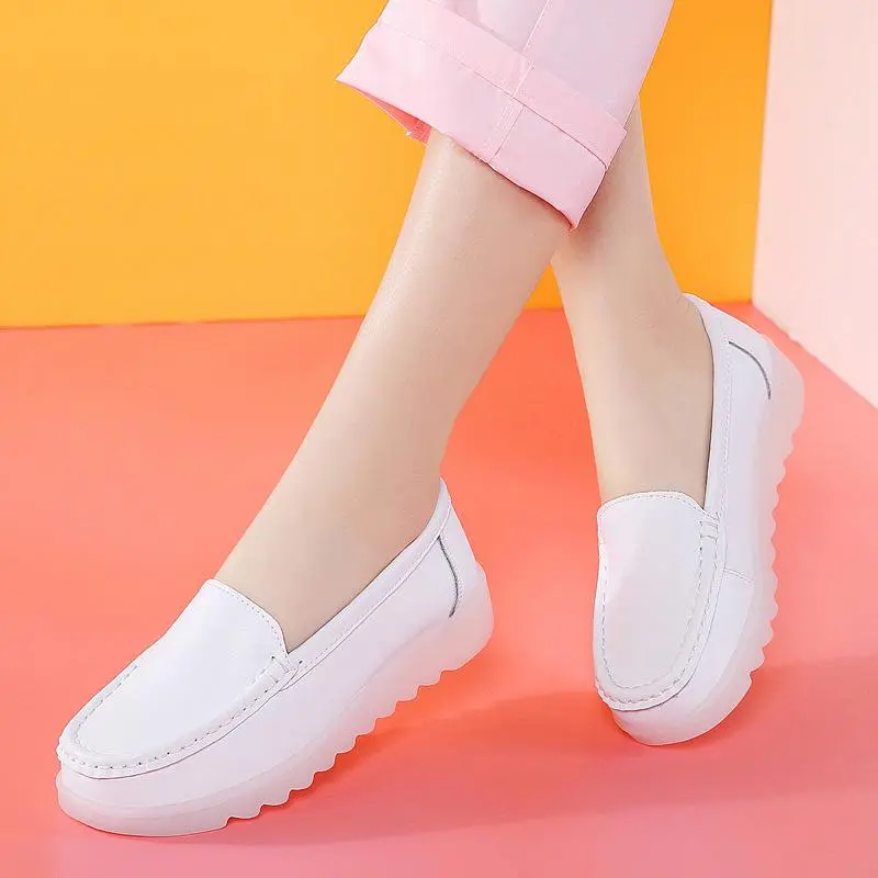 Nurse shoes new flat bottom non-slip white soft bottom breathable not tired feet hospital special work shoes